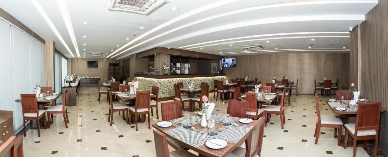 Elegant Hotel Pyi Thar Yar Yangon Exterior foto
