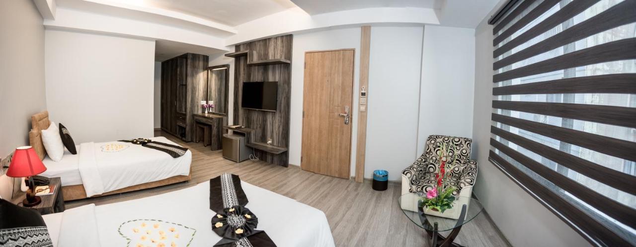 Elegant Hotel Pyi Thar Yar Yangon Exterior foto